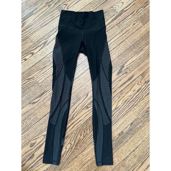 Lululemon Mapped Out High-Rise Tight 28" Black / Glacier Grey Size 4 - Picture 4 of 7